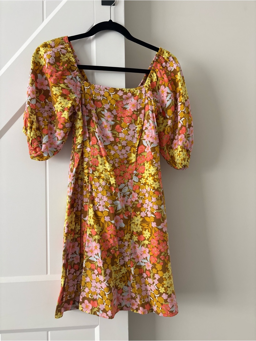 Billabong Kids Floral Puff-Sleeve Dress in Yellow, Pink and Orange